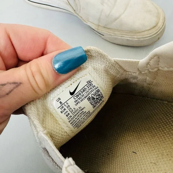 Nike Court Legacy White Slip-On Shoes Women’s Size 8 - Picture 3 of 10